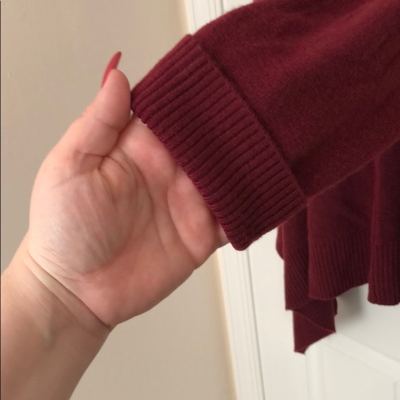 Super Comfortable Wine Colored Cowl Neck Sweater - Picture 5 of 6